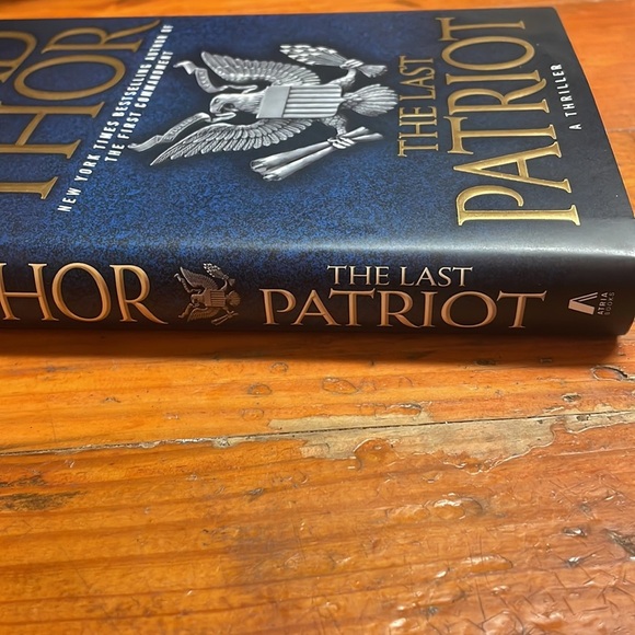 NWT 1st Edition Brad Thor The Last Patriot A Thriller NYT Bestseller - Picture 3 of 13